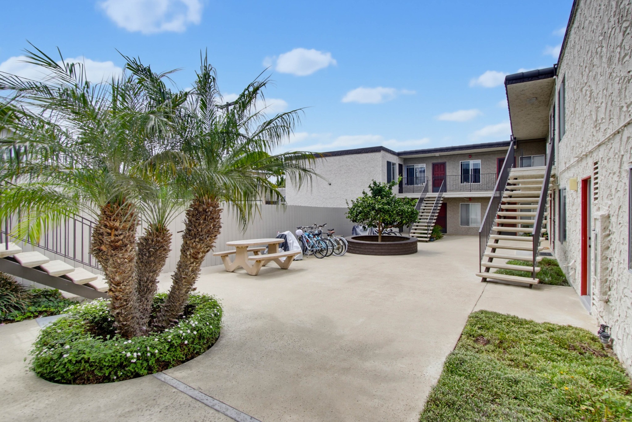 Virtual tour photo 10 of 91 for 4649 Voltaire St