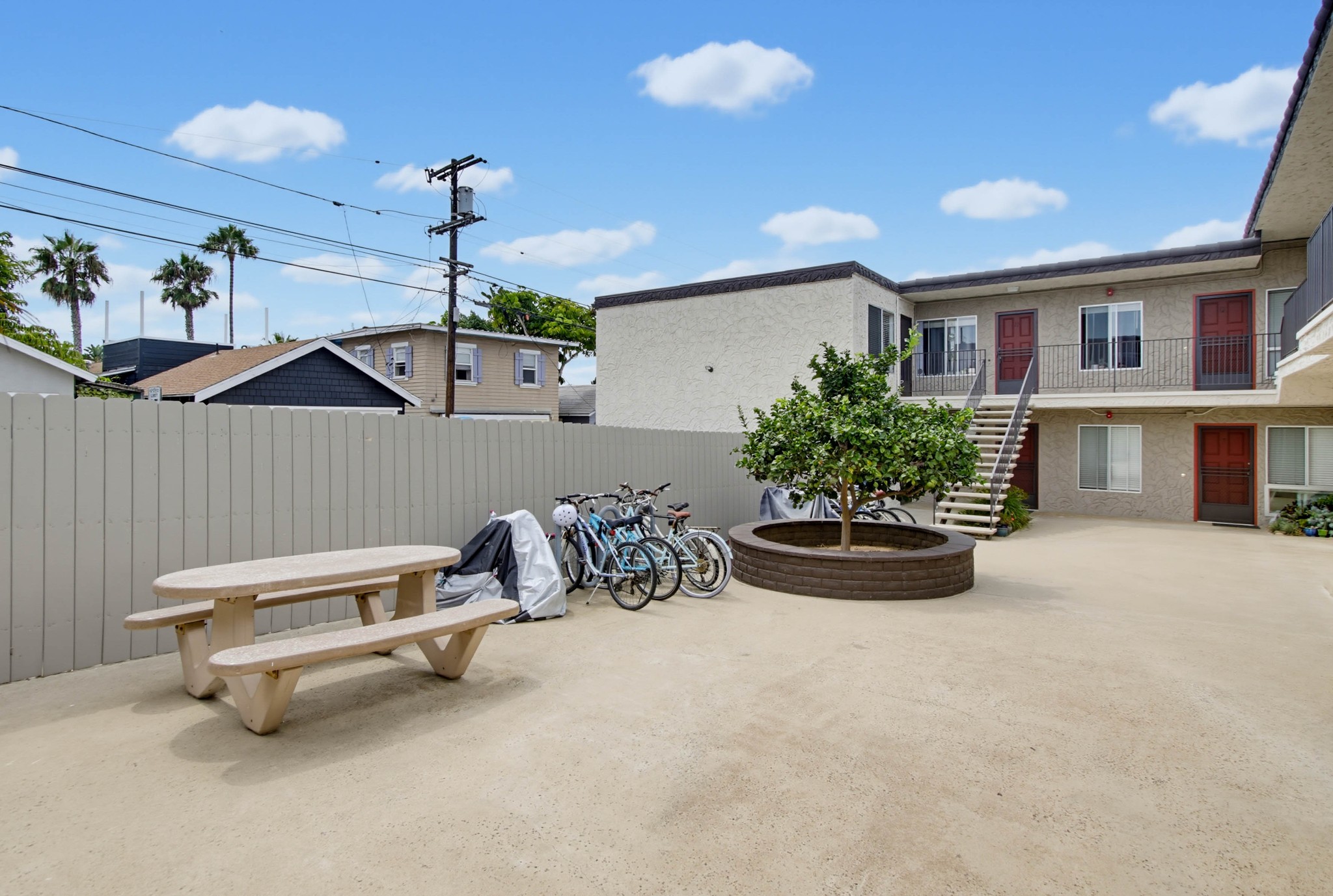 Virtual tour photo 12 of 91 for 4649 Voltaire St