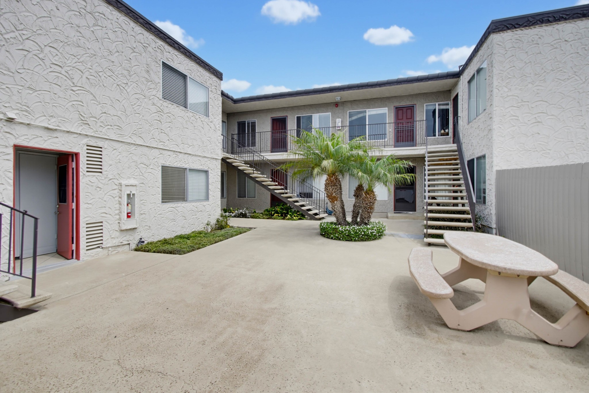 Virtual tour photo 15 of 91 for 4649 Voltaire St