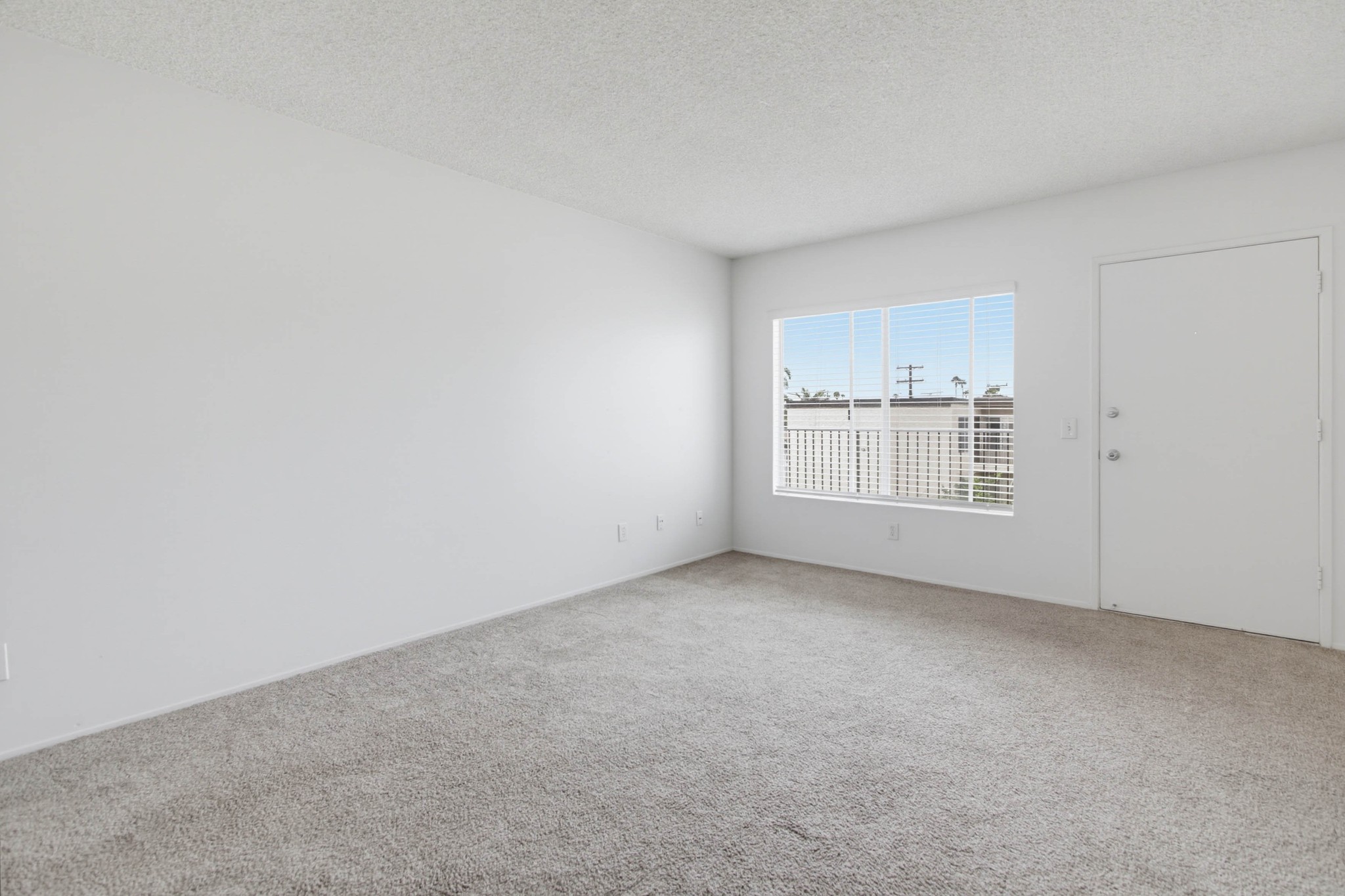 Virtual tour photo 47 of 91 for 4649 Voltaire St