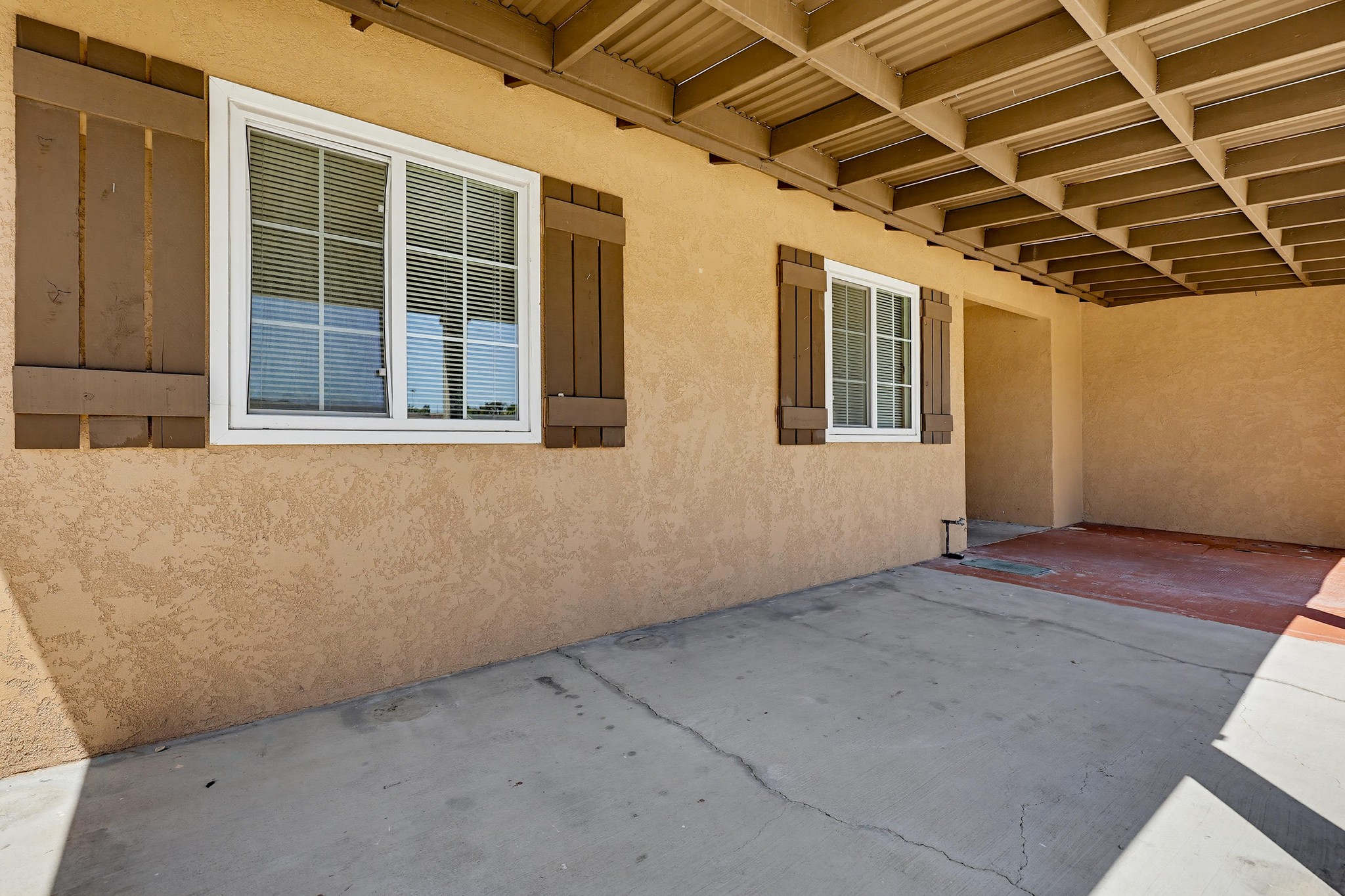 Virtual tour photo 10 of 67 for 465 Meadowbrook Dr