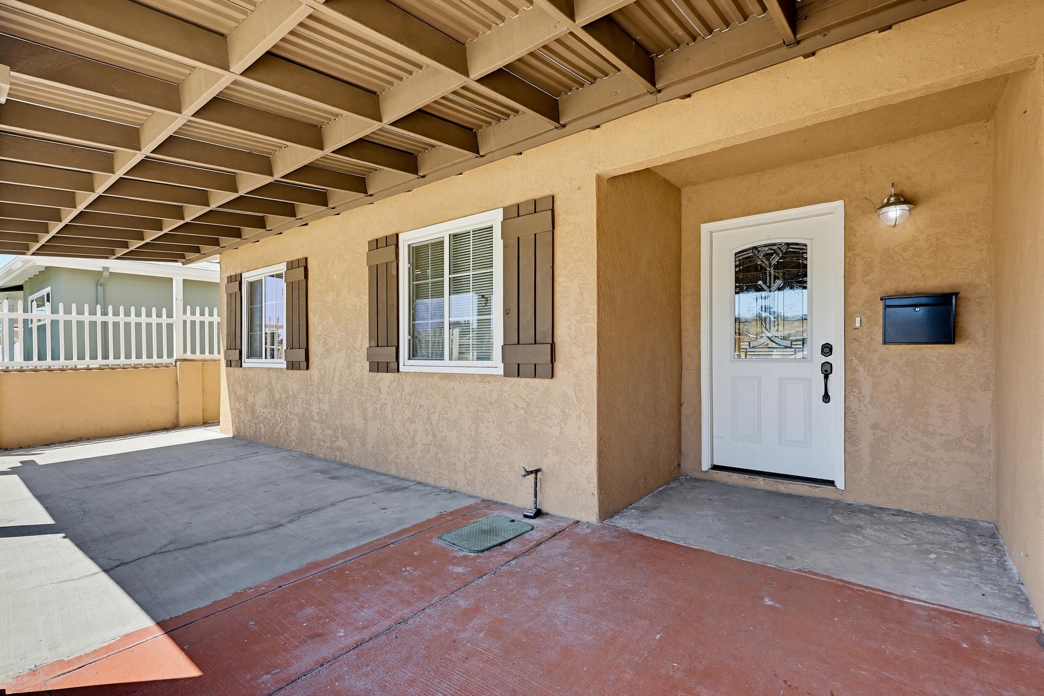 Virtual tour photo 11 of 67 for 465 Meadowbrook Dr