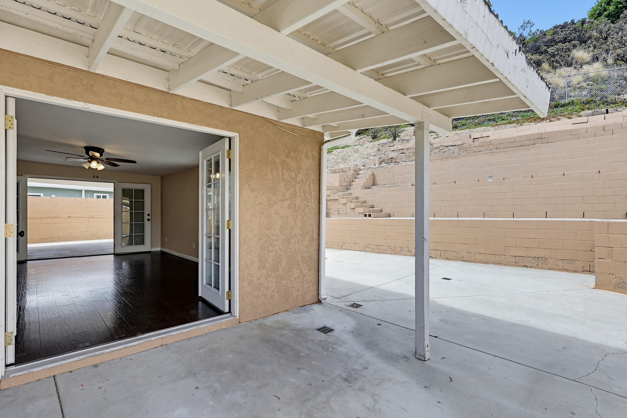 Virtual tour photo 46 of 67 for 465 Meadowbrook Dr