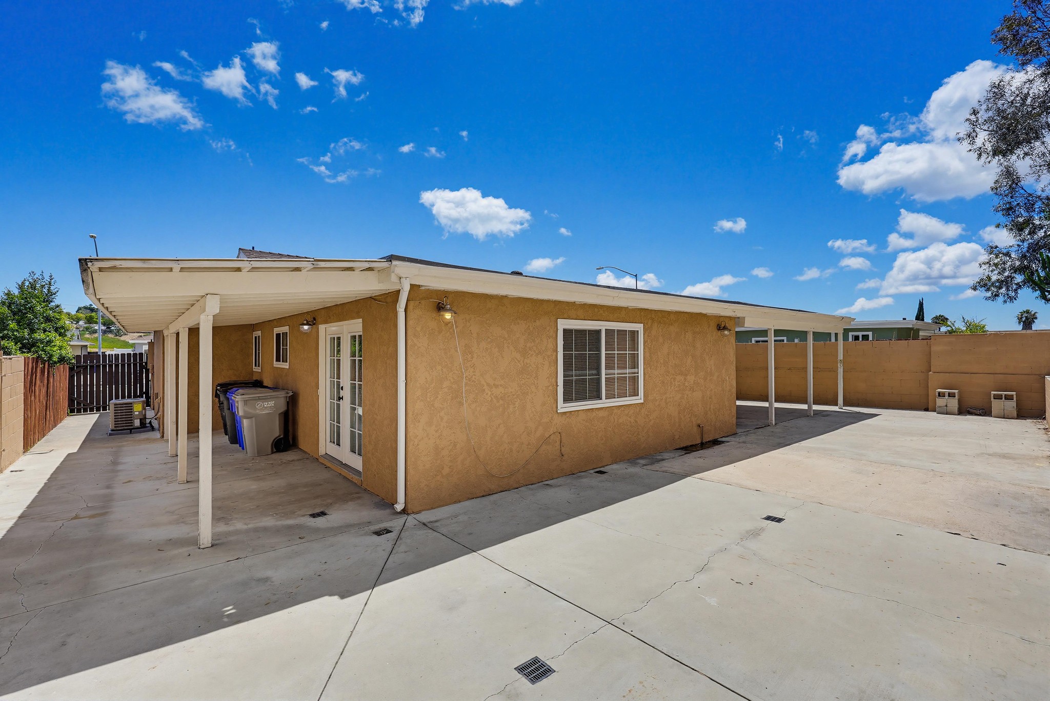 Virtual tour photo 55 of 67 for 465 Meadowbrook Dr
