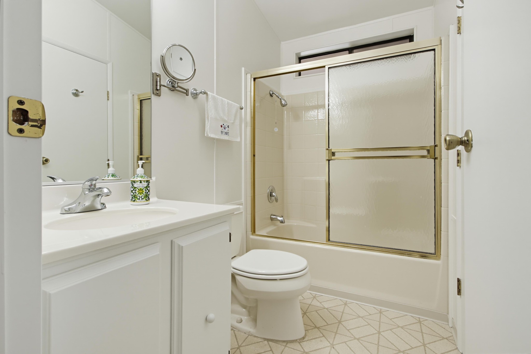 Virtual tour photo 29 of 68 for 4650 Dulin Rd Spc 219