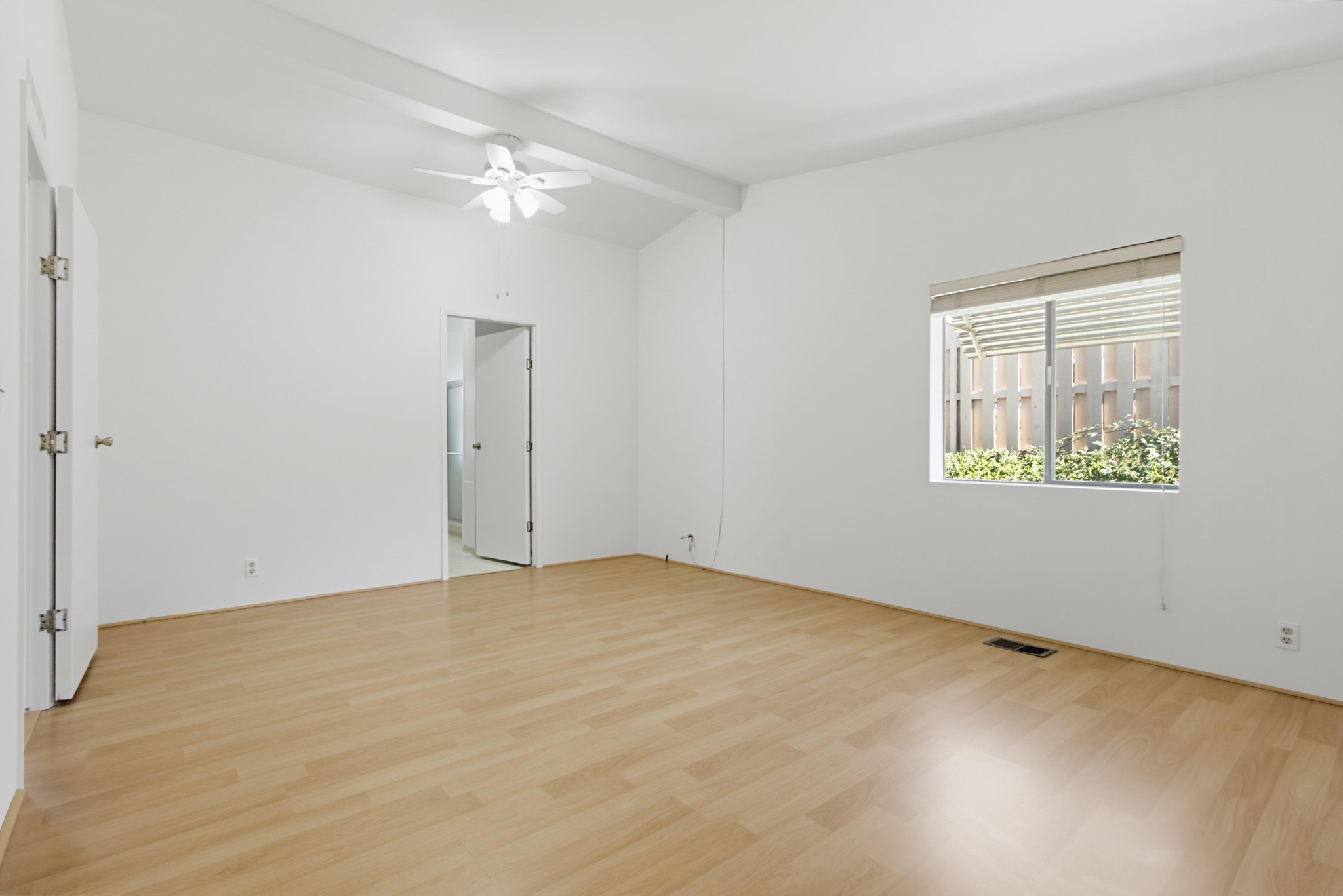 Virtual tour photo 39 of 68 for 4650 Dulin Rd Spc 219