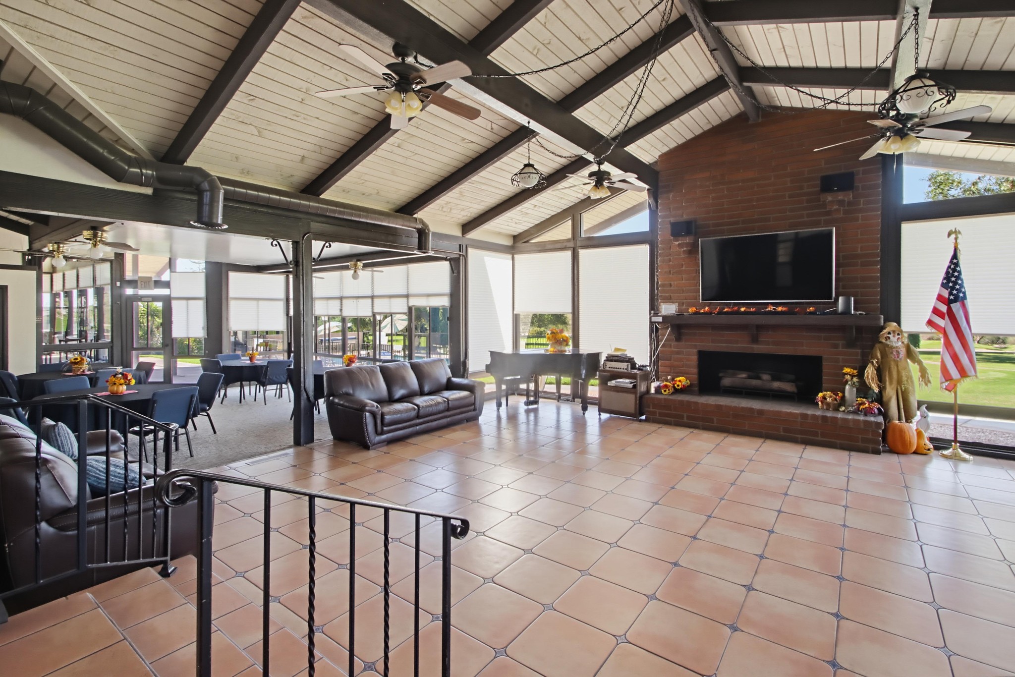 Virtual tour photo 54 of 68 for 4650 Dulin Rd Spc 219