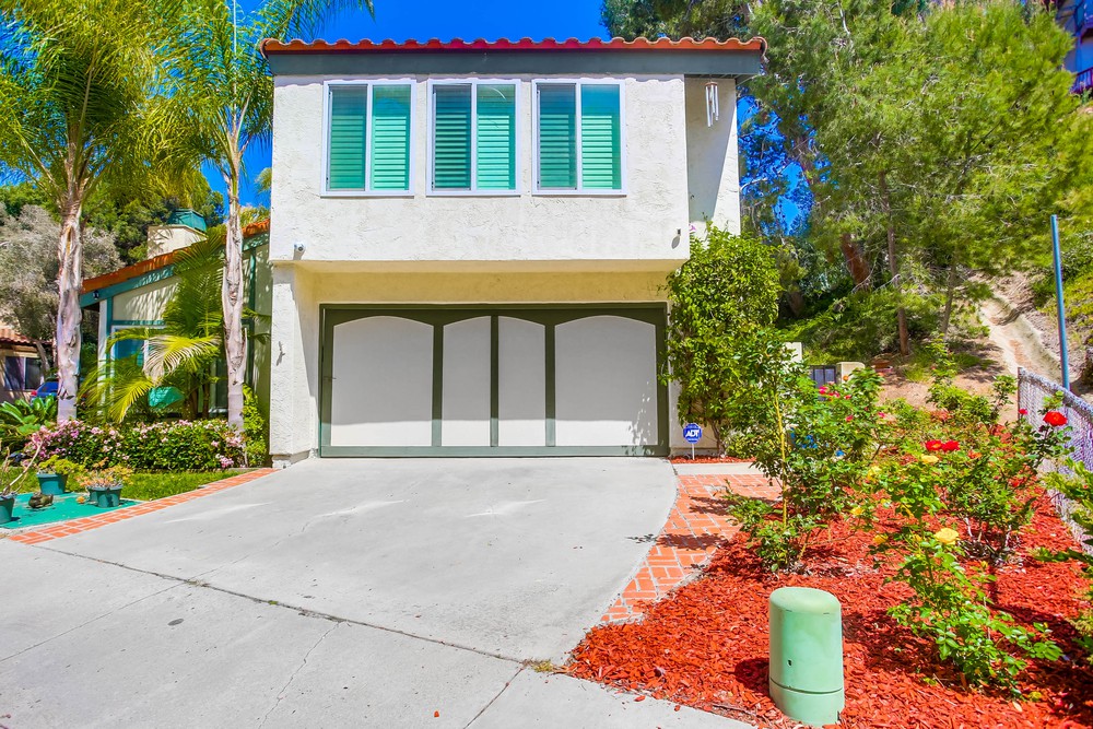 Virtual tour photo 4 of 61 for 4653 Gesner Pl