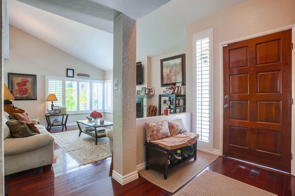 Virtual tour photo 9 of 61 for 4653 Gesner Pl