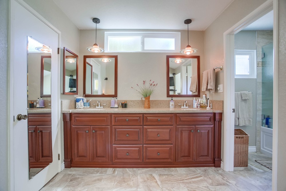 Virtual tour photo 40 of 61 for 4653 Gesner Pl