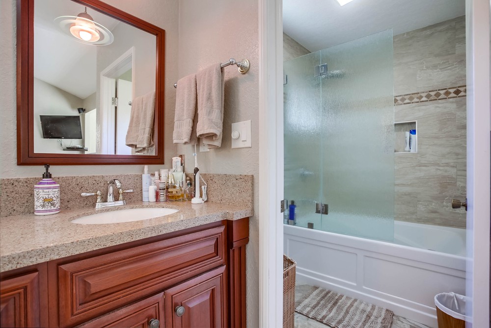 Virtual tour photo 41 of 61 for 4653 Gesner Pl