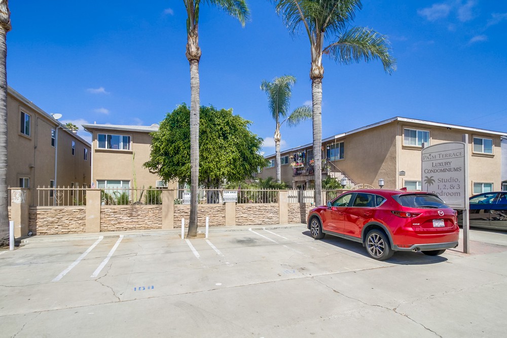 Virtual tour photo 3 of 40 for 4654 33rd St