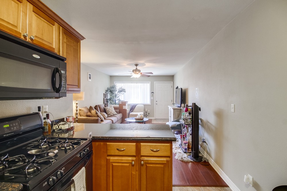 Virtual tour photo 34 of 40 for 4654 33rd St