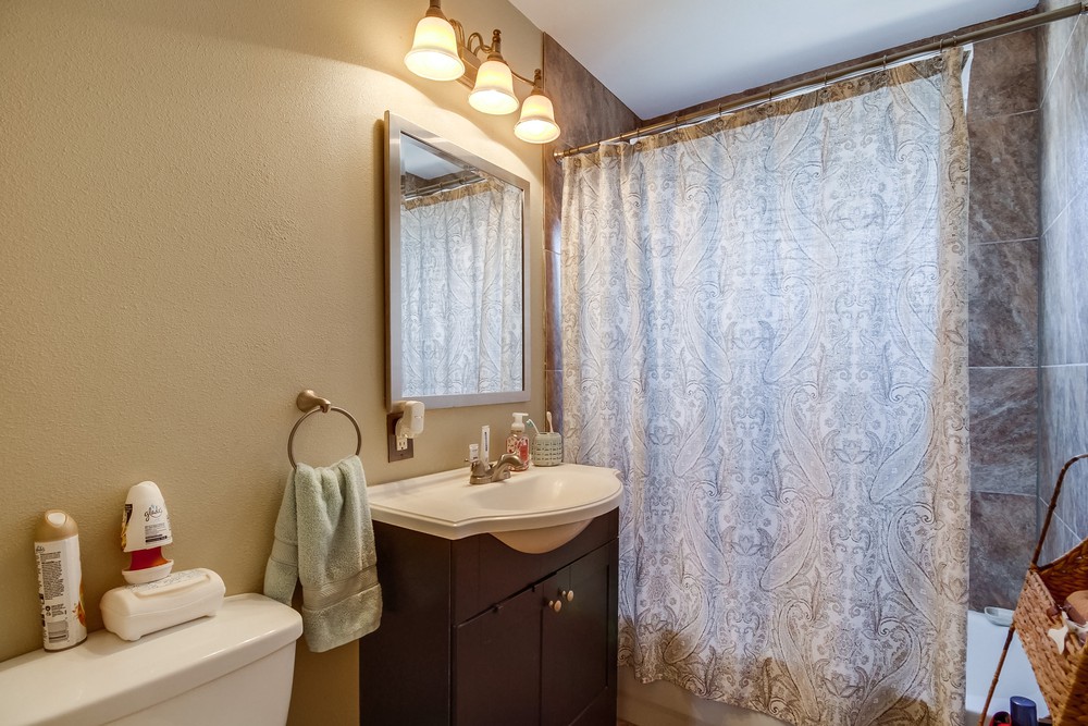 Virtual tour photo 35 of 40 for 4654 33rd St