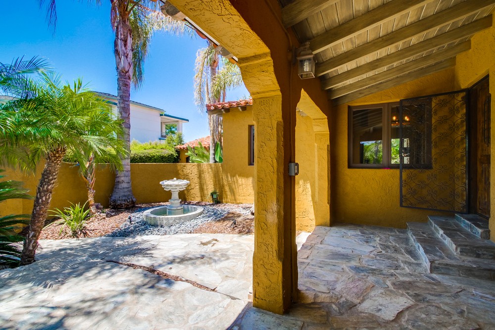 Virtual tour photo 7 of 45 for 4654 Constance Drive