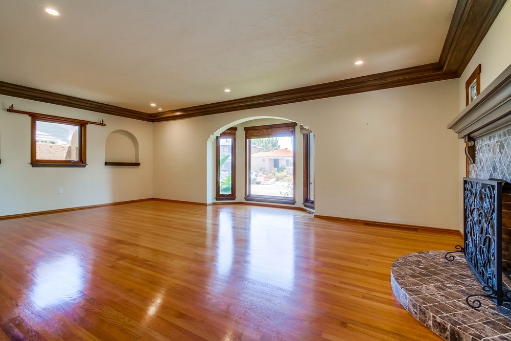 Virtual tour photo 10 of 45 for 4654 Constance Drive