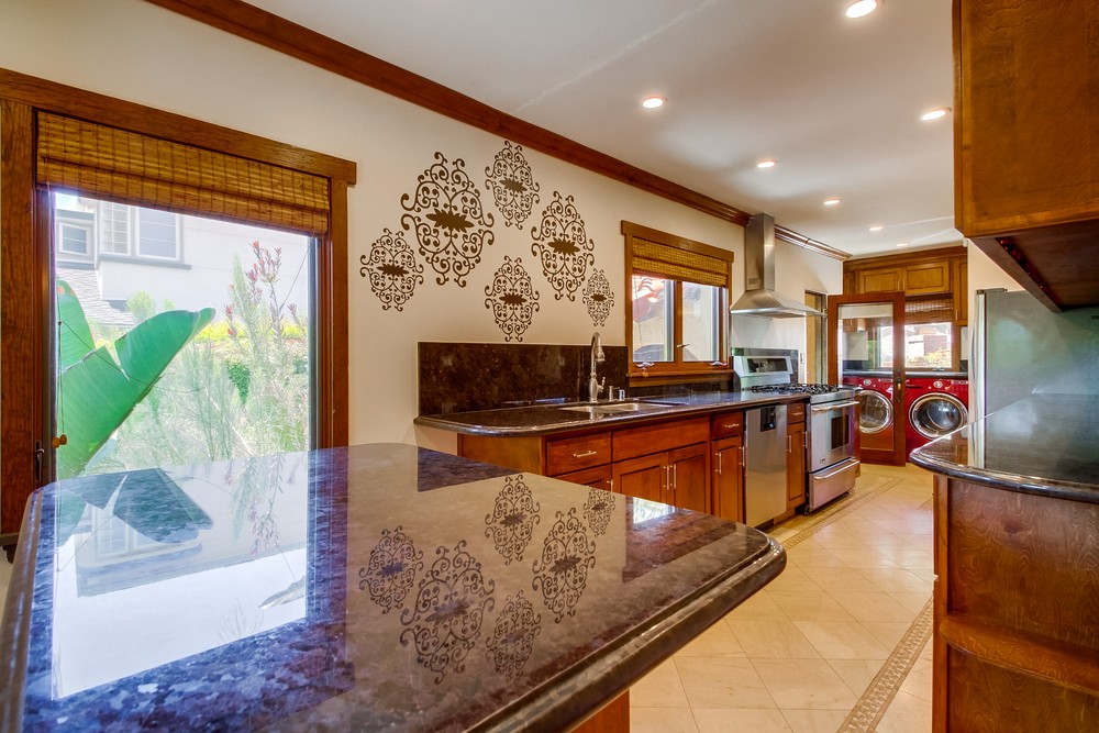 Virtual tour photo 14 of 45 for 4654 Constance Drive