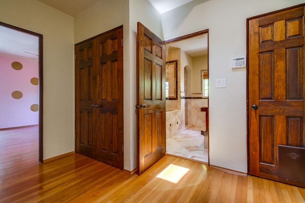 Virtual tour photo 23 of 45 for 4654 Constance Drive