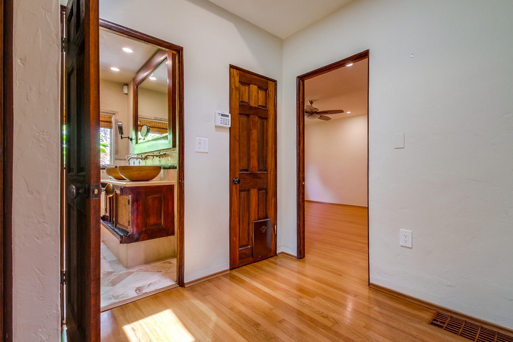 Virtual tour photo 24 of 45 for 4654 Constance Drive