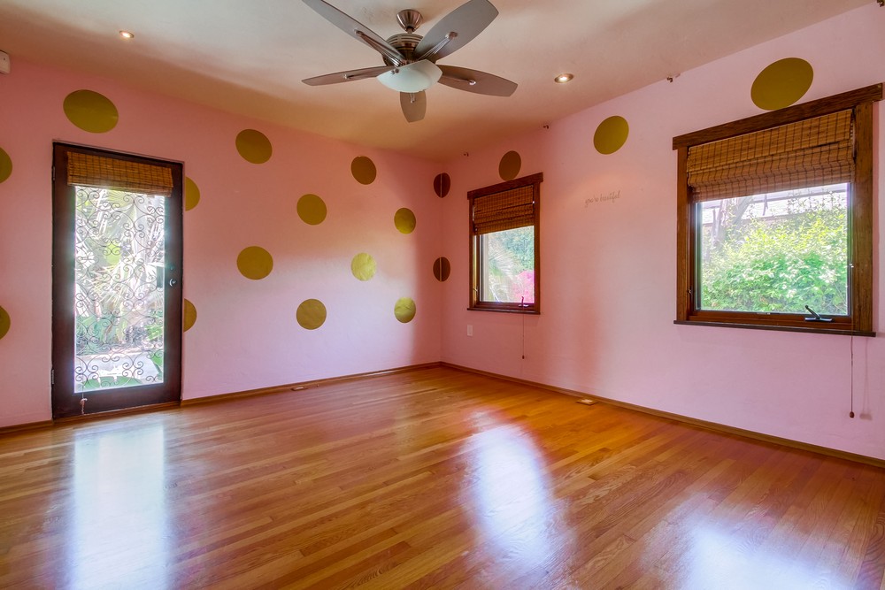 Virtual tour photo 29 of 45 for 4654 Constance Drive