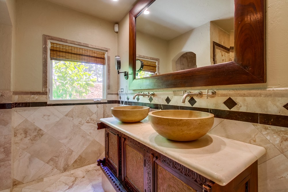 Virtual tour photo 32 of 45 for 4654 Constance Drive