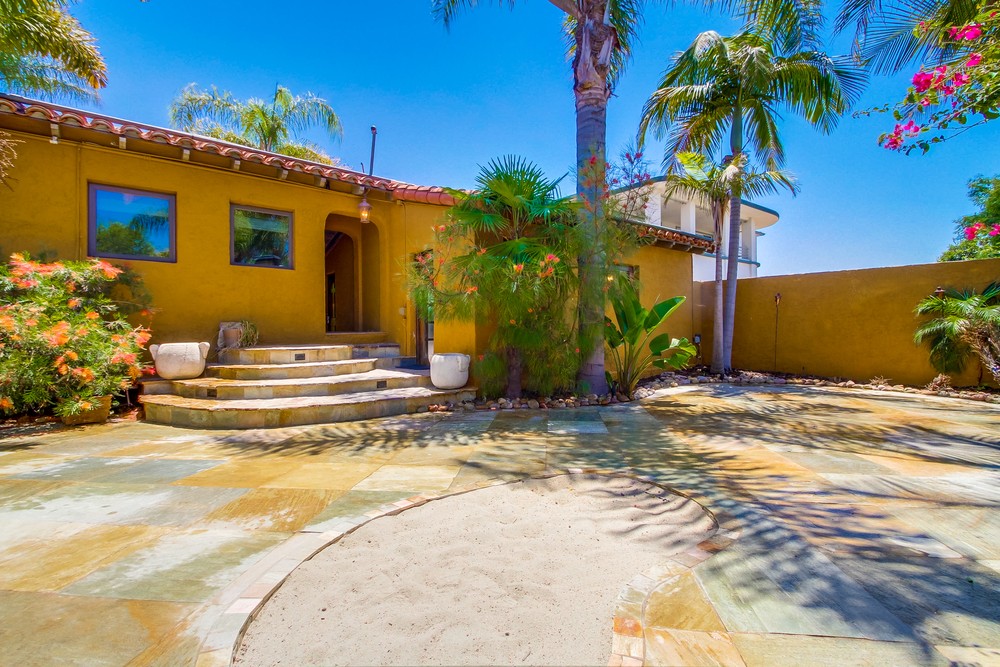Virtual tour photo 35 of 45 for 4654 Constance Drive