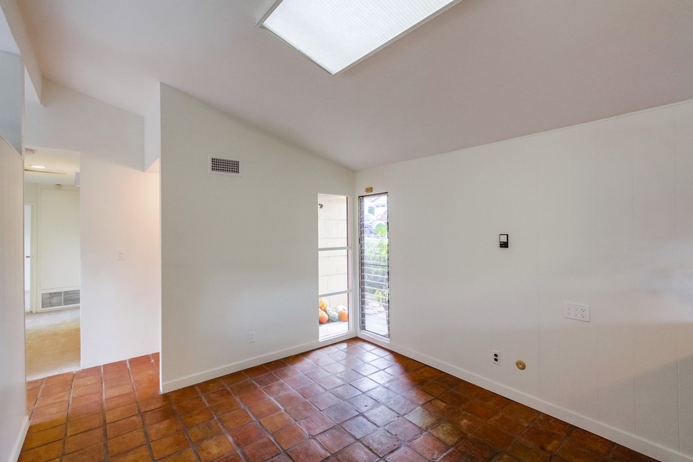 Virtual tour photo 16 of 35 for 4654 Glacier Ave