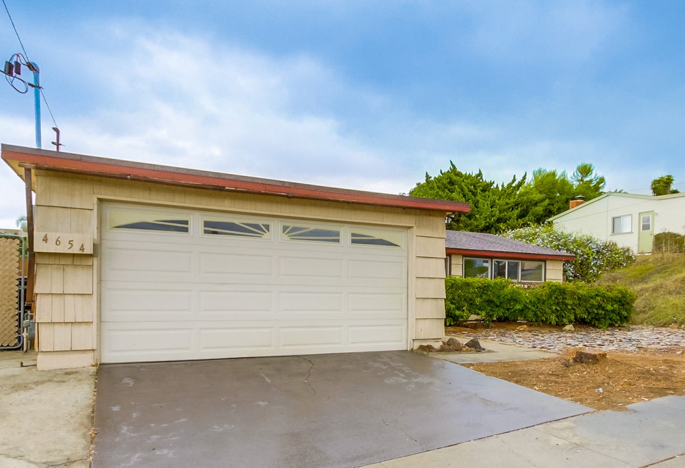 Virtual tour photo 6 of 35 for 4654 Glacier Ave