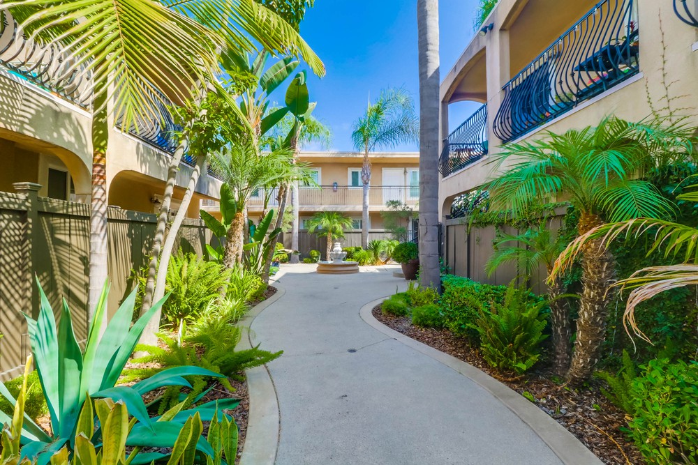 Virtual tour photo 5 of 23 for 4655 Ohio St UNIT 17
