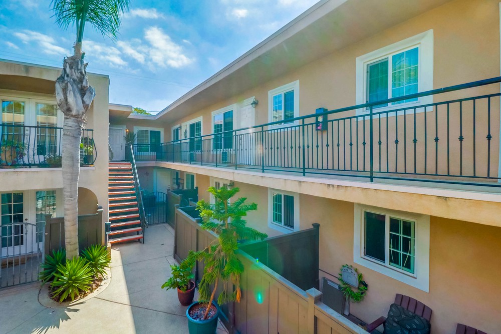 Virtual tour photo 6 of 23 for 4655 Ohio St UNIT 17