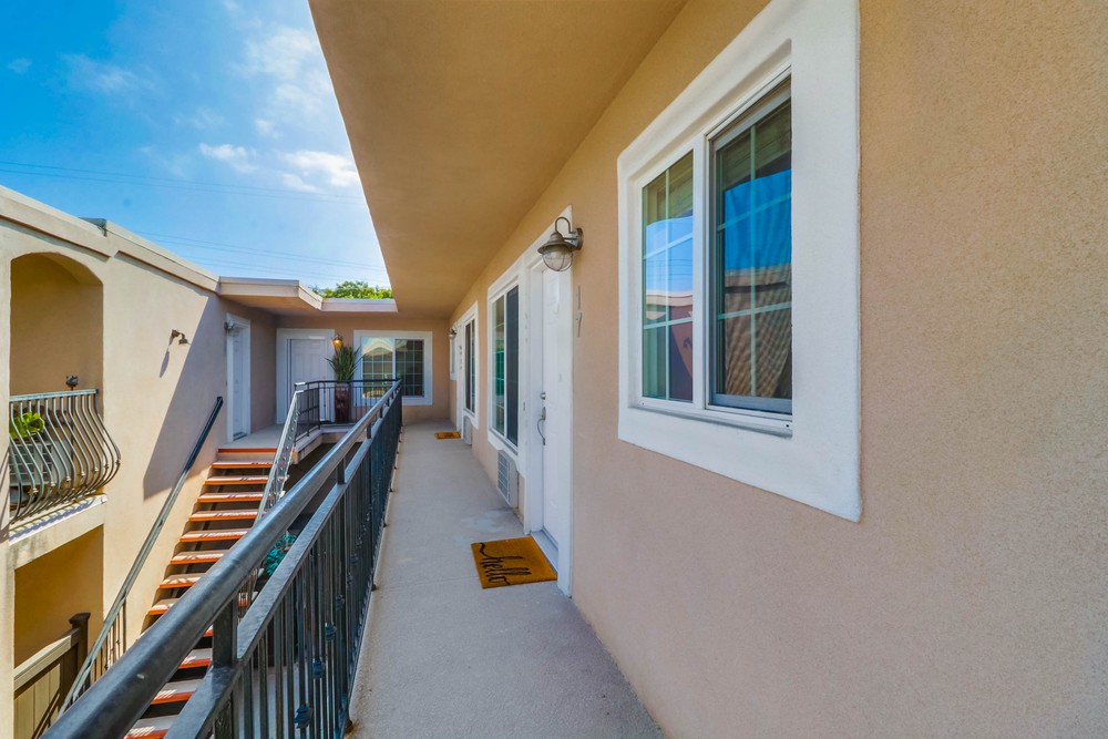 Virtual tour photo 8 of 23 for 4655 Ohio St UNIT 17