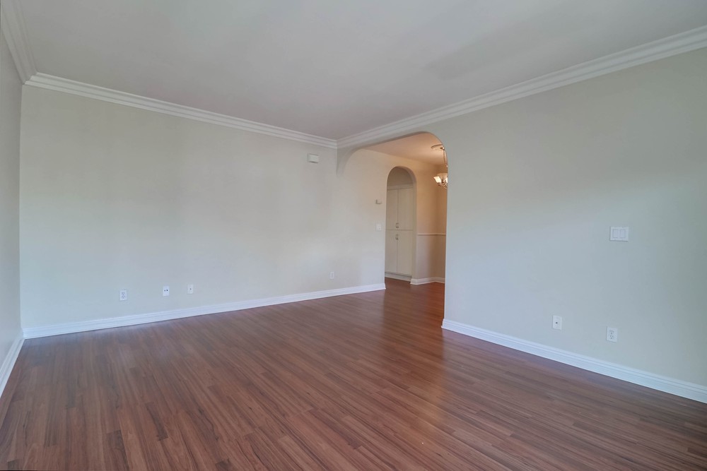 Virtual tour photo 10 of 23 for 4655 Ohio St UNIT 17
