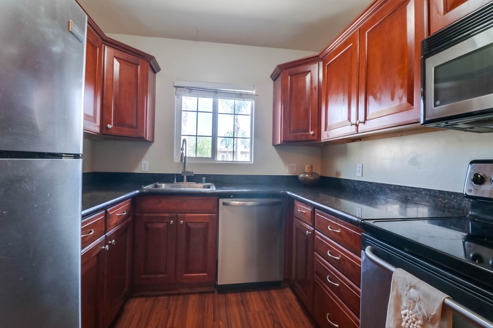 Virtual tour photo 17 of 23 for 4655 Ohio St UNIT 17