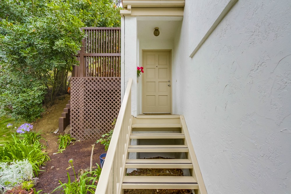 Virtual tour photo 5 of 45 for 4657 Gesner Pl