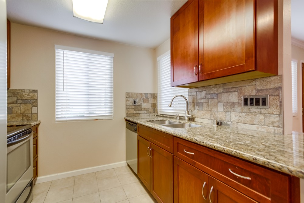 Virtual tour photo 22 of 37 for 4659 Texas St #4