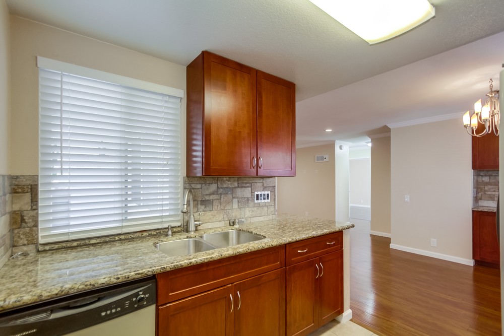 Virtual tour photo 25 of 37 for 4659 Texas St #4