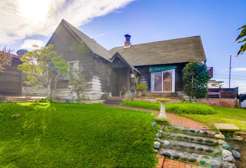 Virtual tour photo 4 of 55 for 4661 Coronado Ave