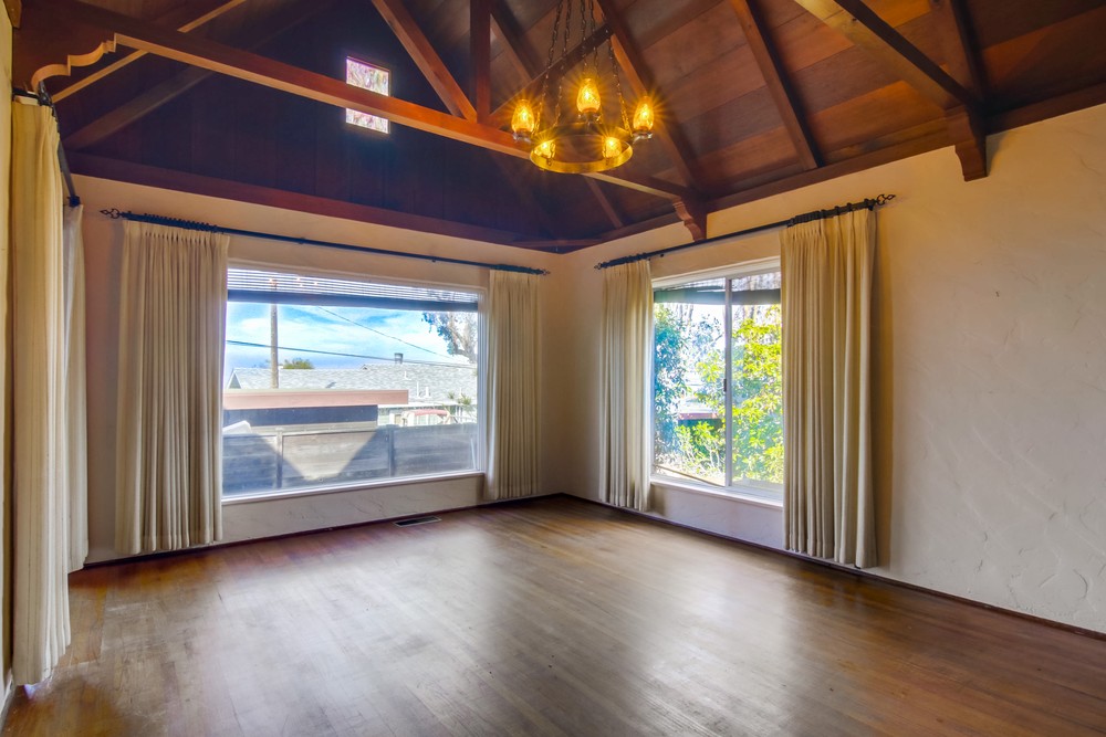 Virtual tour photo 7 of 55 for 4661 Coronado Ave