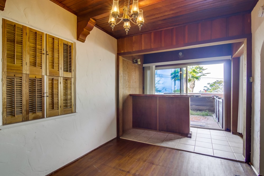 Virtual tour photo 10 of 55 for 4661 Coronado Ave
