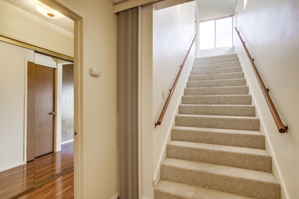 Virtual tour photo 25 of 55 for 4661 Coronado Ave