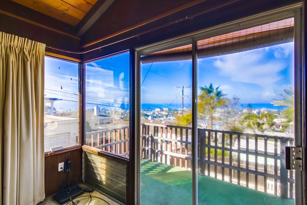 Virtual tour photo 38 of 55 for 4661 Coronado Ave
