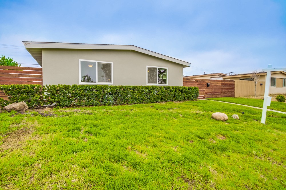 Virtual tour photo 6 of 64 for 4664 Clairemont Dr
