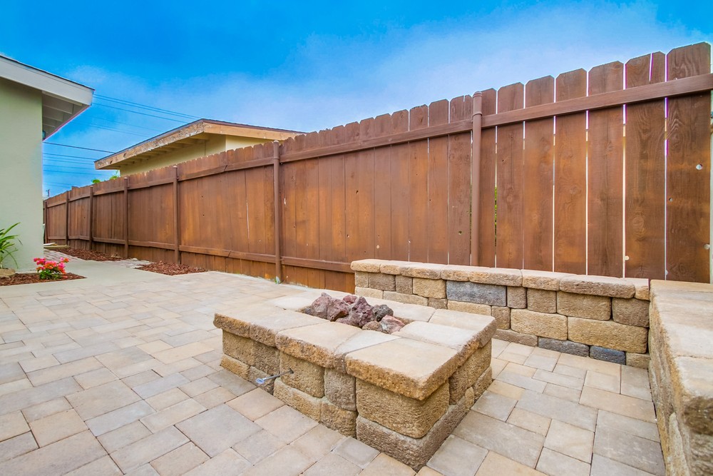 Virtual tour photo 10 of 64 for 4664 Clairemont Dr
