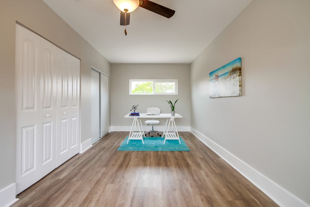 Virtual tour photo 16 of 64 for 4664 Clairemont Dr