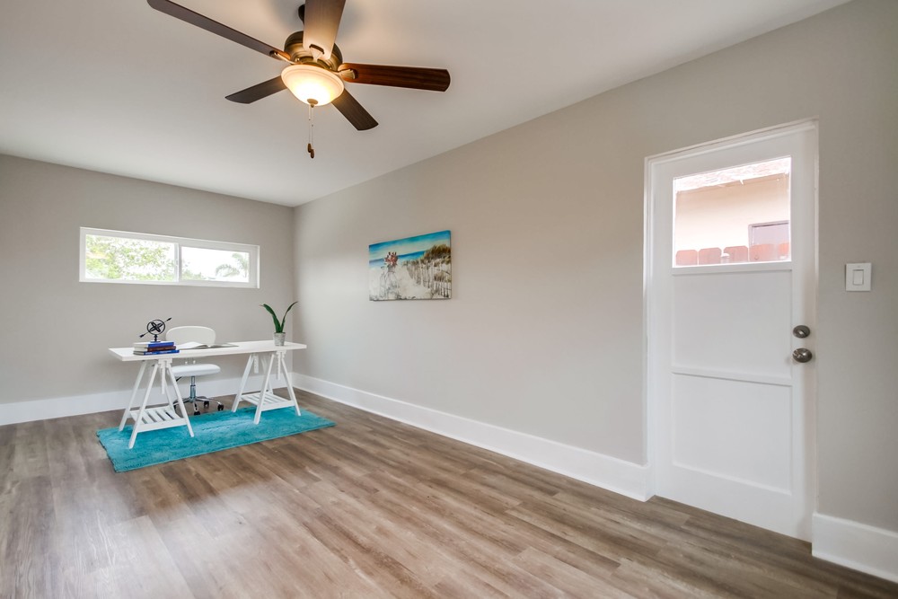 Virtual tour photo 19 of 64 for 4664 Clairemont Dr
