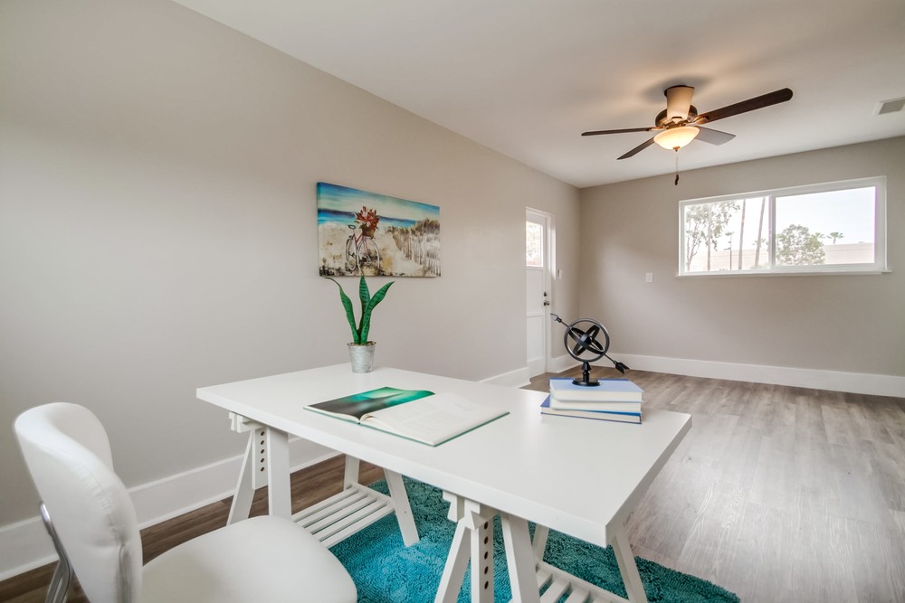 Virtual tour photo 20 of 64 for 4664 Clairemont Dr