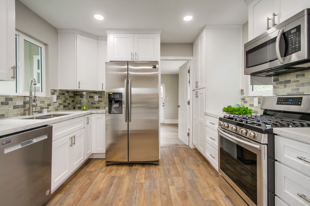 Virtual tour photo 34 of 64 for 4664 Clairemont Dr