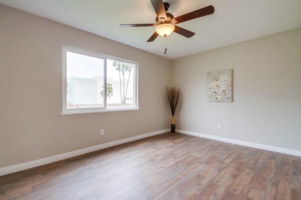 Virtual tour photo 51 of 64 for 4664 Clairemont Dr