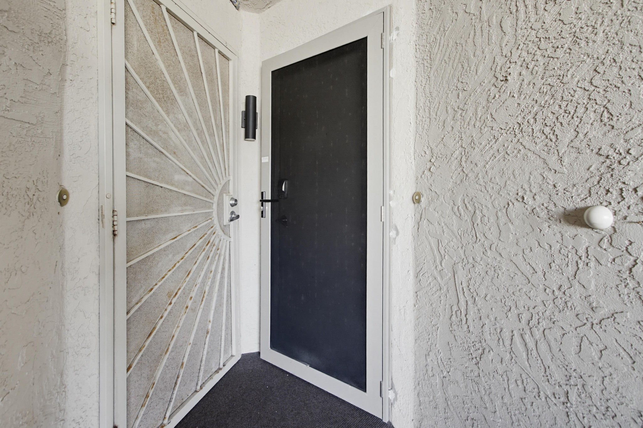 Virtual tour photo 9 of 34 for 4667 Ocean Blvd