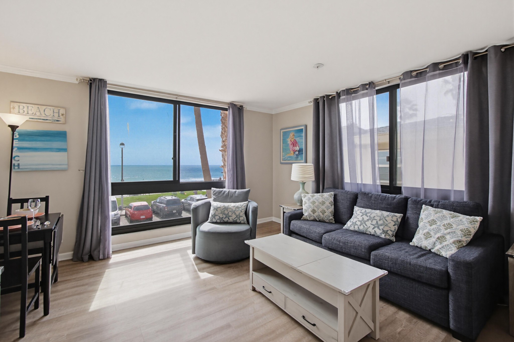 Virtual tour photo 15 of 34 for 4667 Ocean Blvd